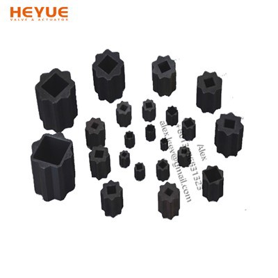 Dvojitý štvorcový adaptér